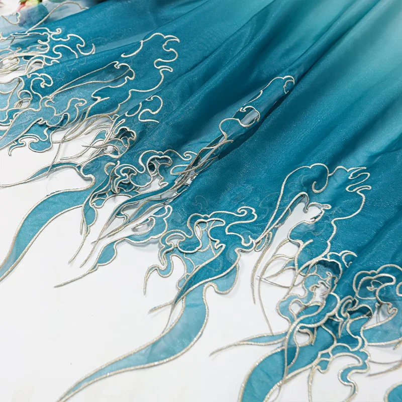 Embroidery Cloth - Tela con Bordado Estilo Chino, Degradado