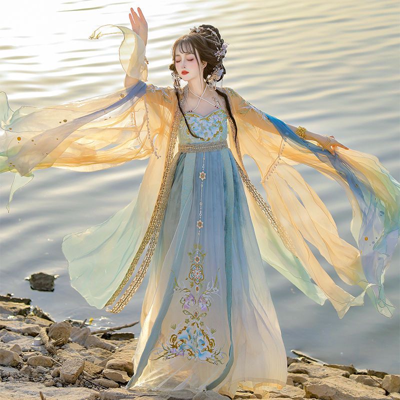 Embroidery Yellow - Vestido Hanfu Chino para Mujer, Traje