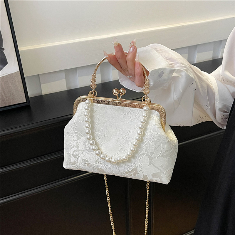 Bolso de encaje clásico Vintag - Embroidery Kit Pouch reseña y precio