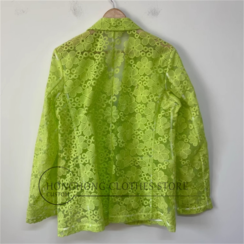 Ropa de hombre de escenario lu - Embroidery Yellow reseña y precio
