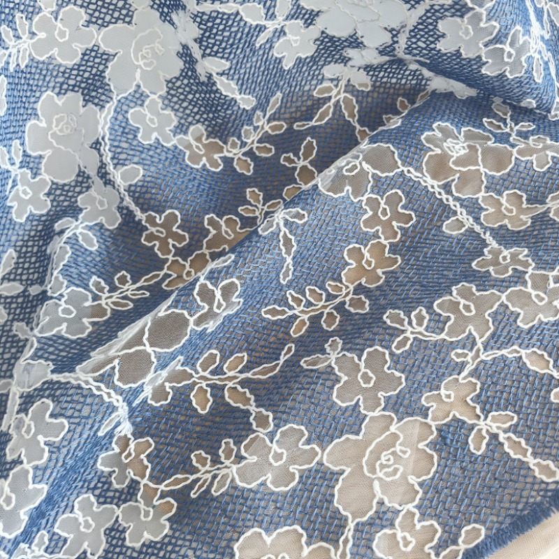 Tela de Tul con Bordado Floral - Embroidery Flower Pattern reseña y precio