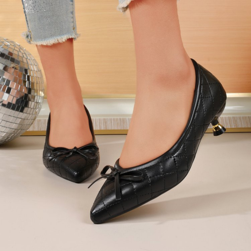 Tacones Kitten Punto Punta Moñ - Embroidery Flat Shoes reseña y precio