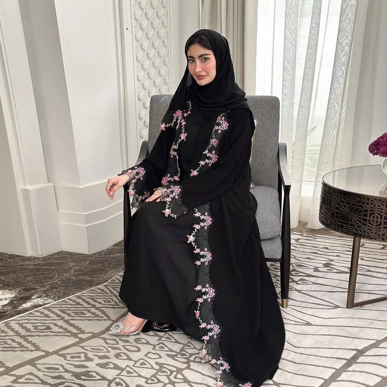 Kimono Negro Bordado, Jalabiya - Embroidery Kebaya reseña y precio
