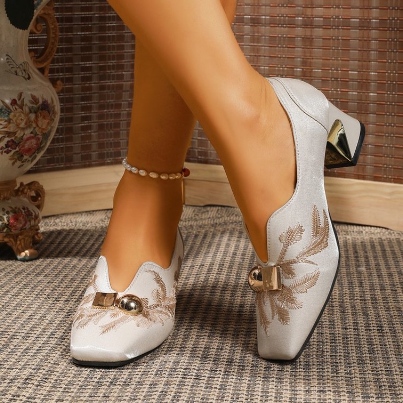 Zapatos de Mujer Casuales con  - Embroidery Designer reseña y precio
